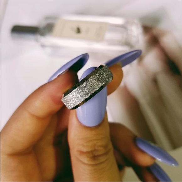 New Unisex Vintage Fashion Wedding Engagement Ring - Picture 5 of 5